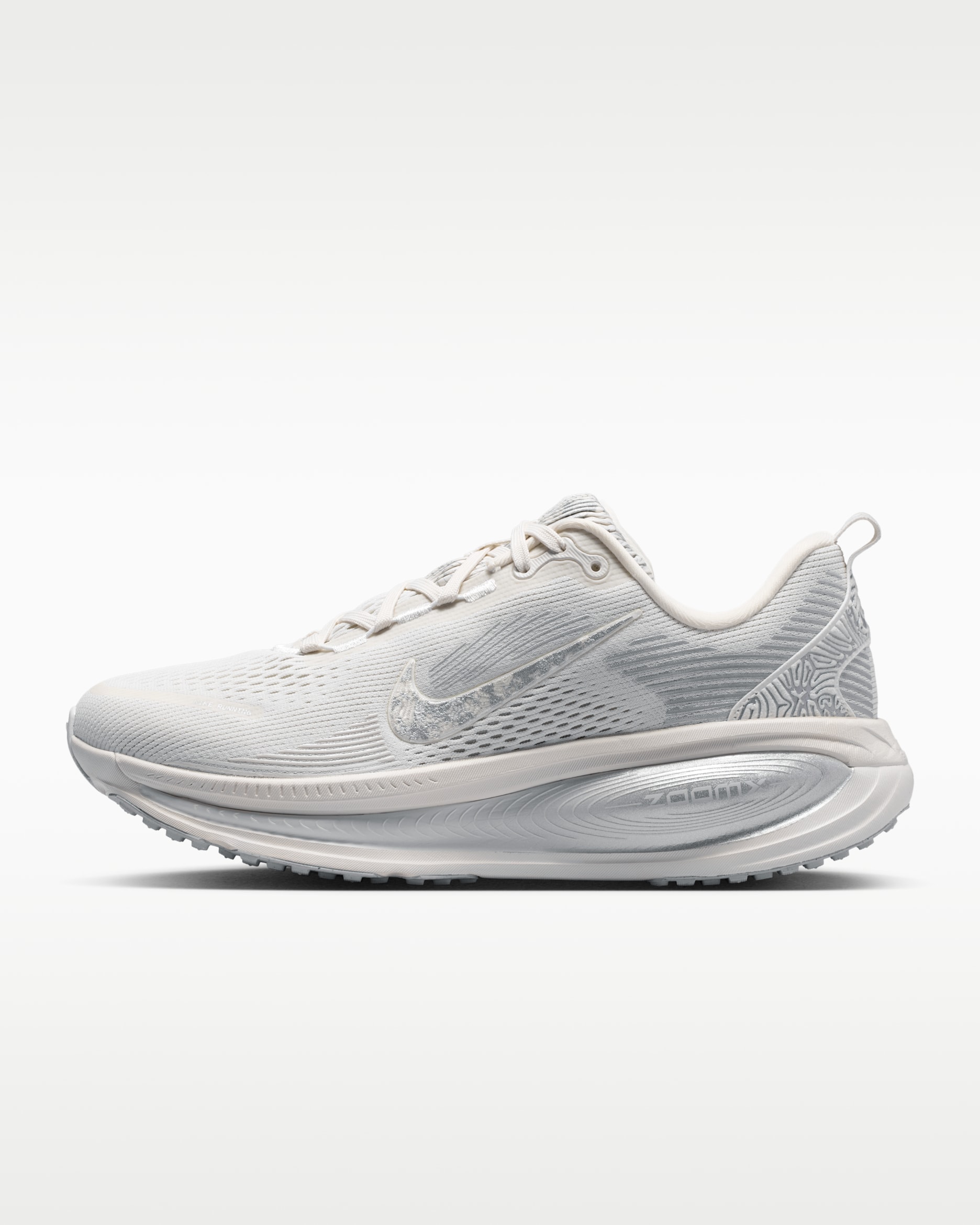 Nike Vomero 18 SE Women's Road Running Shoes. Nike.com